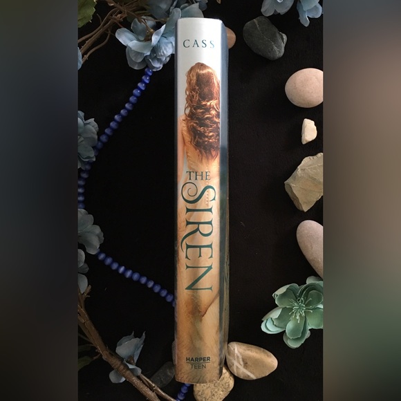 The Siren - by Kiera Cass - Hardcover - Picture 2 of 10